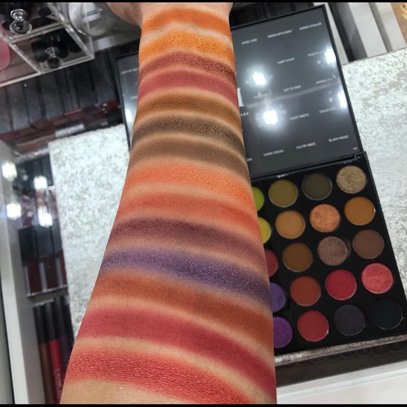 Morphe 35M 🙉 Boss Mood palette - Picture 7 of 8